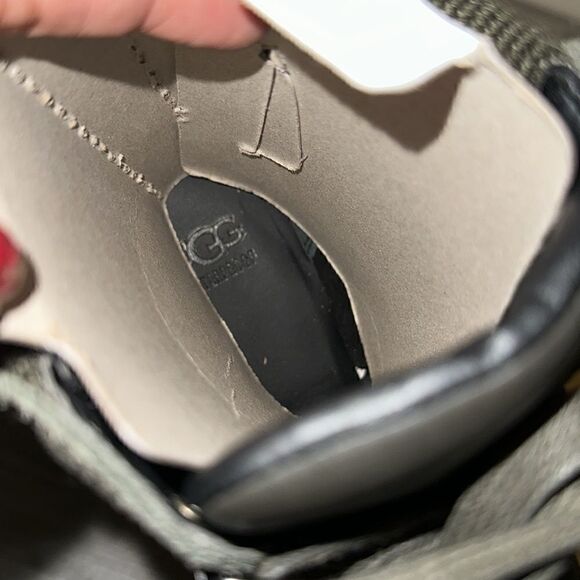 UGG REDWOOD SIZE 7 - Picture 8 of 10